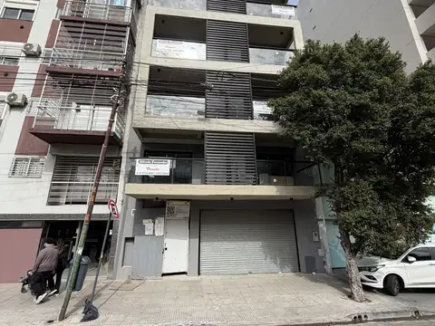 DEPARTAMENTO MONOAMBIENTE DIVISIBLE, SUPERFICIE TOTAL 37.40 M2 APROX. FRENTE A LA AGRONOMIA 