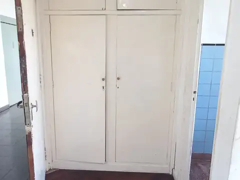 Av. Directorio 4000, Piso 8