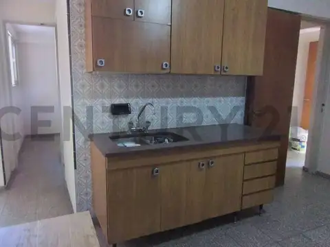 Departamento 5 ambientes con 3 baños