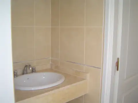 Depto Tipo Casa en Alquiler 14 años