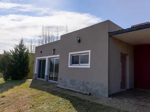 Venta Loft 89,62 m² con amplio parque y quincho en Colón Entre Ríos