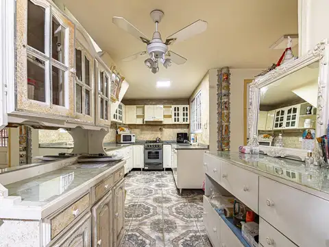Venta PH de Revista 144mts2 en la mejor zona de  Caballito Luminoso