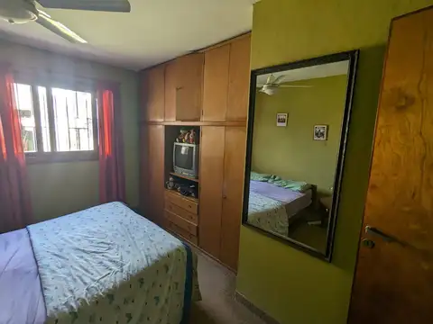 Casa en venta - 3 Dormitorios 3 Baños - Cochera - 300Mts2 - Villa Elvira, La Plata