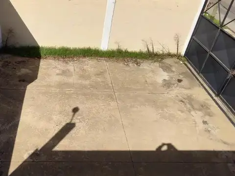 Local en Venta en Castelar Sur, USD 220.000