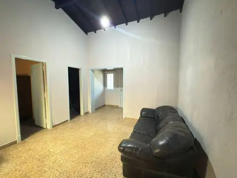 Casa en Alquiler en Don Torcuato, $ 1.000.000