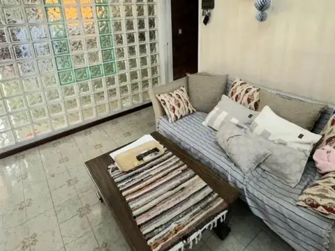 Bernardo De Irigoyen 1024