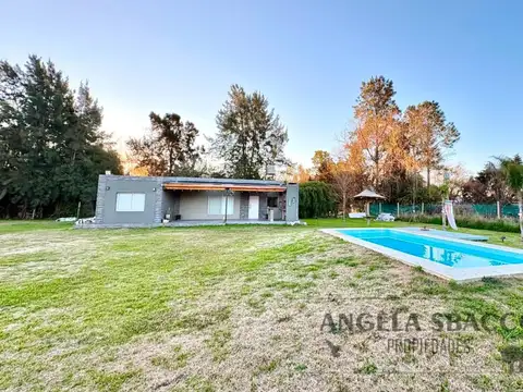 Excelente Casa en Barrio parque Jularo.