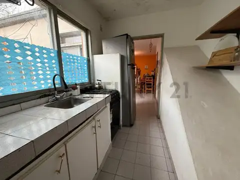 Depto Tipo Casa en Venta en Villa Elvira, USD 41.000