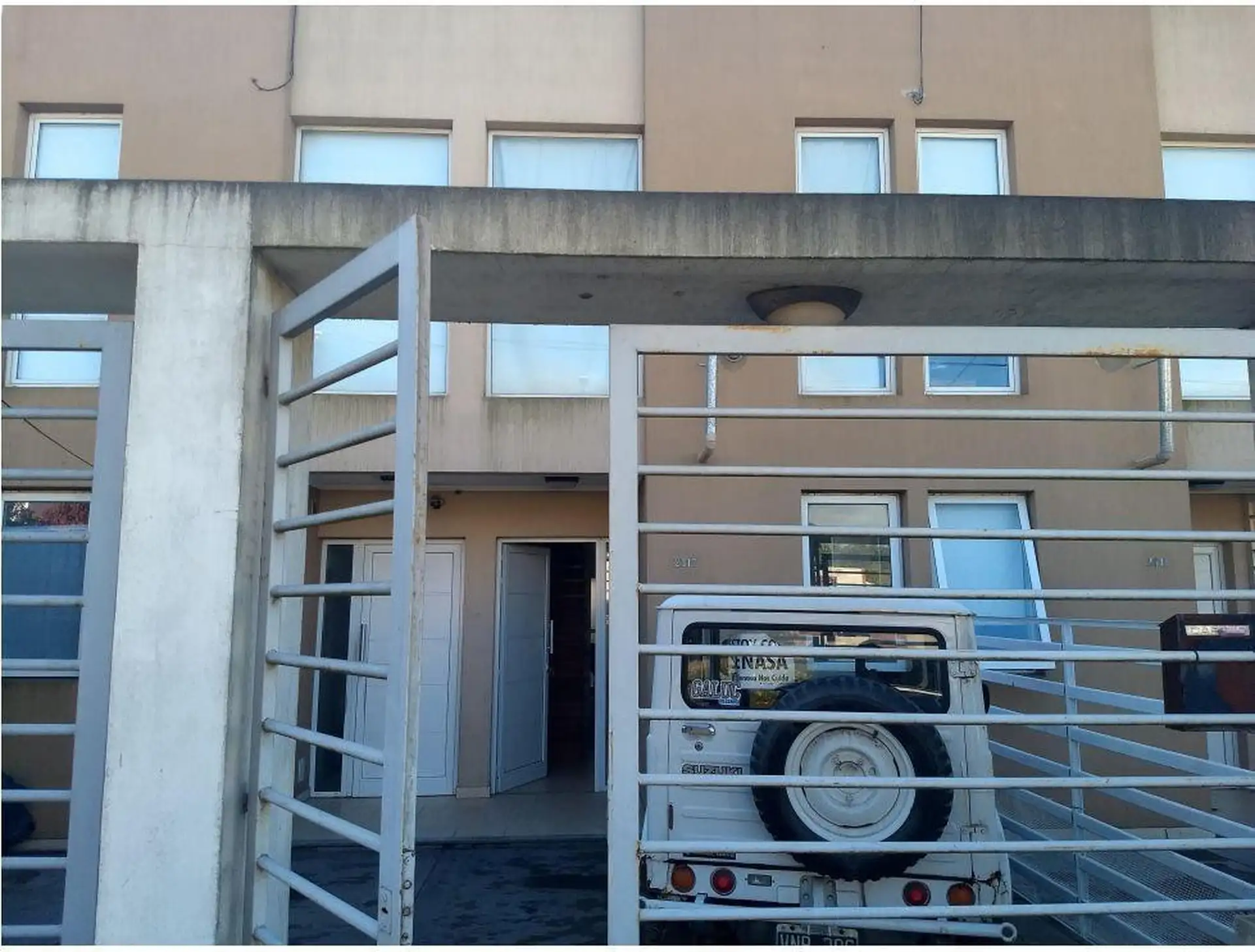 Dúplex 3 amb, 64m² con cochera — Punta Mogotes