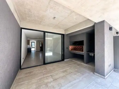 DUPLEX EN VENTA 4 AMBIENTES CANNING