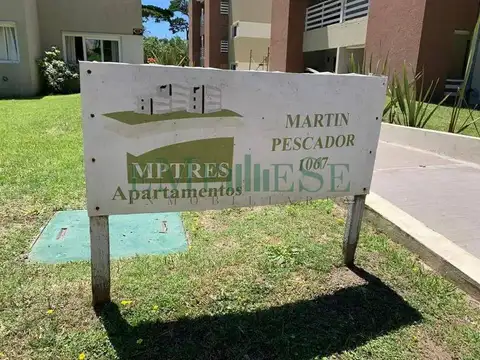 Martin Pescador 1000, Piso 1