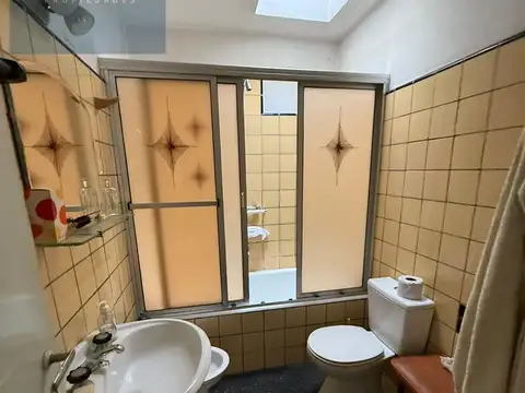 Local en Venta 60 años