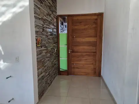 Casa en Venta en La Primavera, USD 120.000