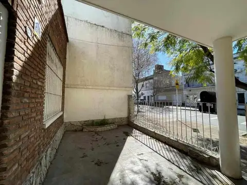 Casa en Alquiler en Floresta, $ 2.500.000