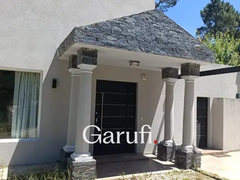 Casa en Alquiler Temporal en Pinamar, USD 12.000