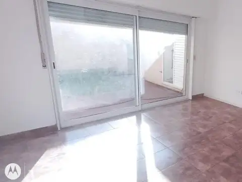 Depto Tipo Casa en Venta 4 años