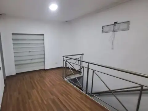 Riestra 5700 , Piso 2