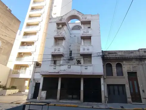 DPTO EN VENTA BARRIO CONSTITUYENTES