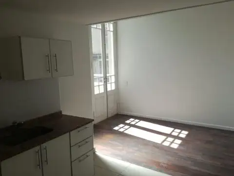 VENTA DEPARTAMENTO CÉNTRICO  1 DORMI