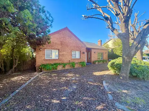Venta Casa 4 Ambientes Pilar