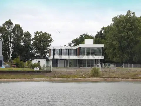 Ruta 2 Km. 64 , Piso 0