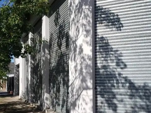 Local en Alquiler en San José, $ 1.800.000