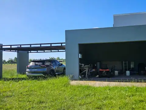 Casa en Venta en San Miguel del Monte, USD 420.000