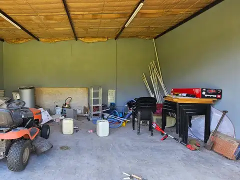 Casa 6 ambientes con 3 baños