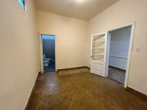 casa en alquiler tres ambientes Ituzaingó al 300