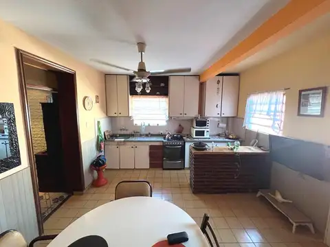 Depto Tipo Casa en Venta con 2 cocheras