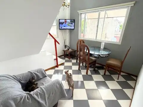 Depto Tipo Casa en Venta de 2 ambientes