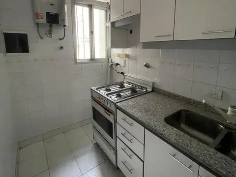 La Pampa 990 , Piso 1