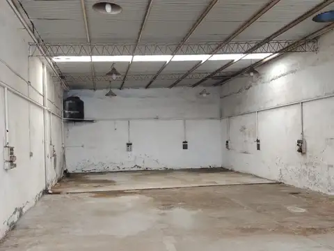 Alquiler comercial galpon - ideal depósito - Empalme Graneros