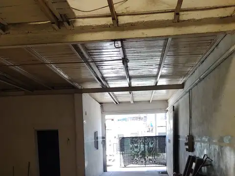 Galpon en Alquiler en Empalme Graneros, $ 800.000