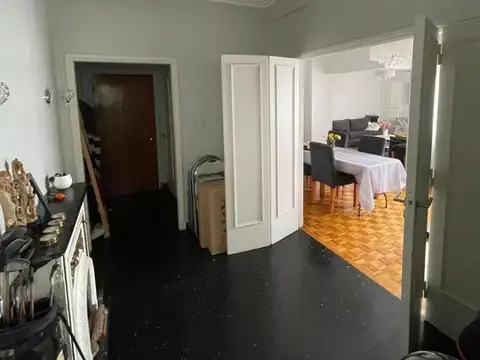 Departamento en Venta de 6 ambientes