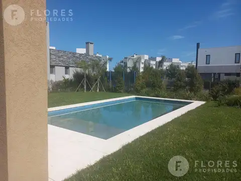 Casa en alquiler anual,  - Lagoon Pilar