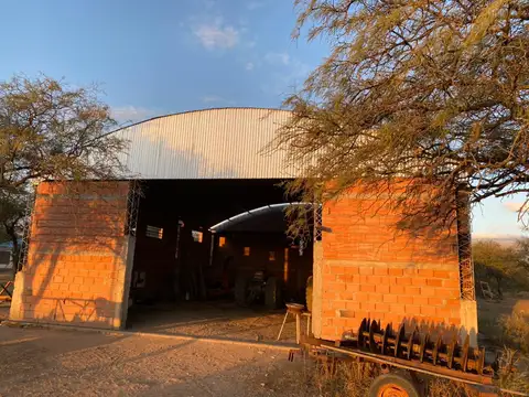 Campo en Venta con Alambrado