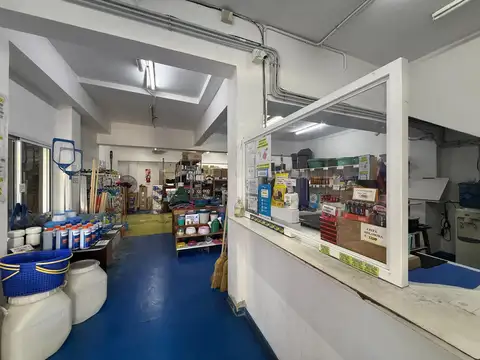 Local en Venta 15 años