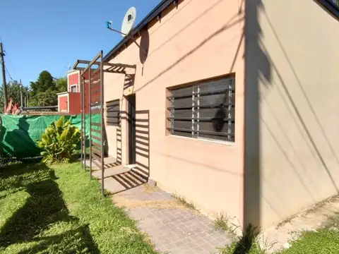 Casa en Venta en Villa Elisa, USD 42.000