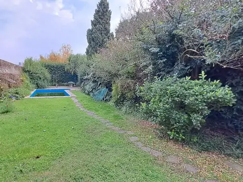 Casa en Venta con 1 cochera
