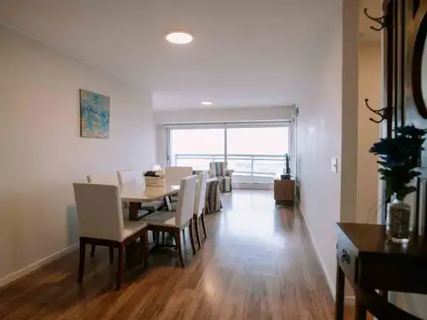 Departamento en Alquiler en Buceo, USD 1.700