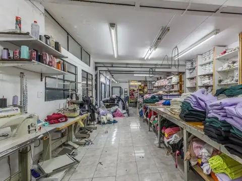 Casa en Venta con 1 cochera