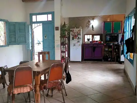 CASA 4 AMB EN VENTA RODEO DEL MEDIO  MAIPU MENDOZA