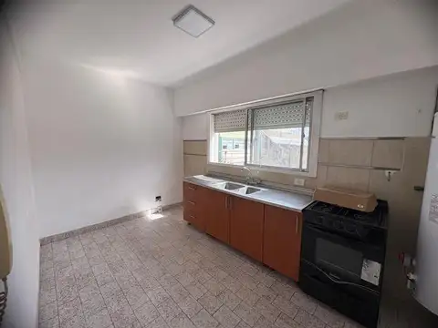 DEPARTAMENENTO EN PLENO CENTRO
