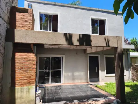 Venta de Ph al fondo en Adrogué