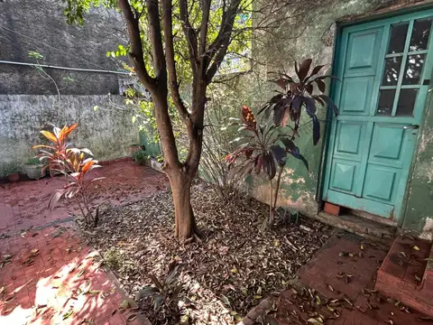 Depto Tipo Casa 3 ambientes con 1 baño