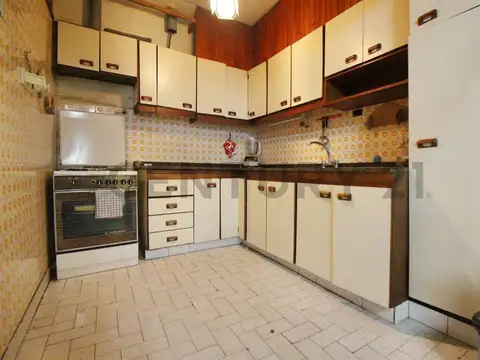 Casa en Venta en Mataderos, USD 155.000