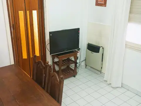 Venta Departamento 2 Amb Luminoso Monserrat
