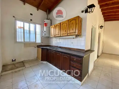Casa en venta, Melo N°2039 esquina Vallier (UF N°1), Belén de Escobar. APTA CREDITO.