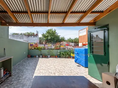 Depto Tipo Casa en Venta 35 años